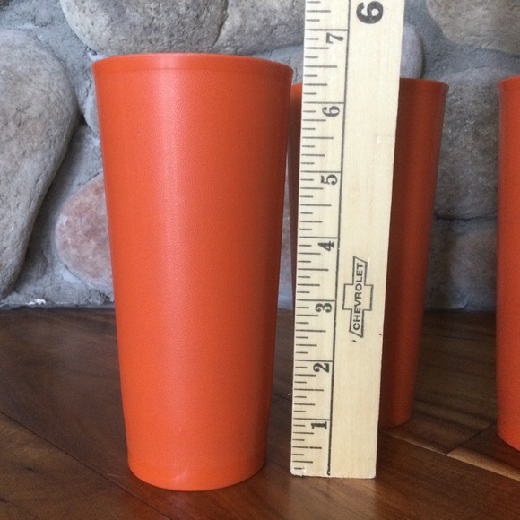 ✔️ Vintage Tupperware Orange 18 oz. Tumblers Set of 3 - Picture 4 of 4